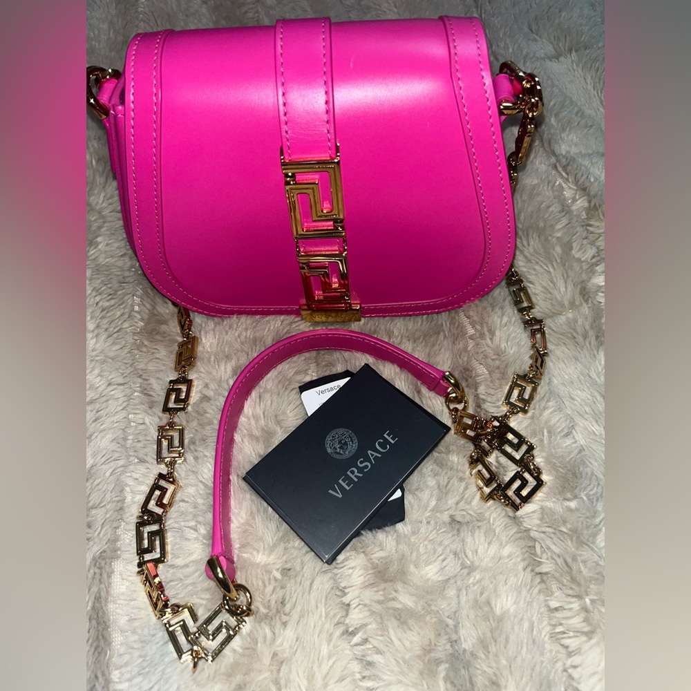 New With The Tags VERSACE Greca Goddess Leather Camera Bag